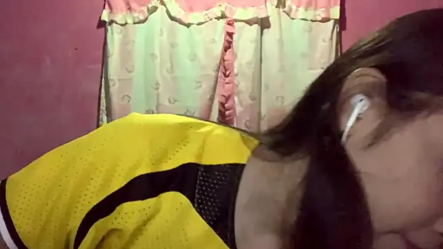 DessertFlower online show from March 5, 2026, 3:25 am