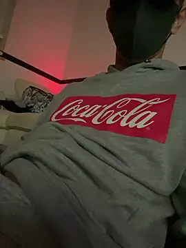 Snapshot of Yumemiru-k chatting on March 3, 2026, 5:14 am Yumemiru-k online show from March 3, 2026, 5:14 am