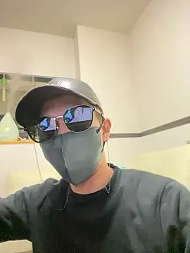 Snapshot of Yumemiru-k chatting on February 20, 2026, 6:26 am Yumemiru-k online show from February 20, 2026, 6:26 am