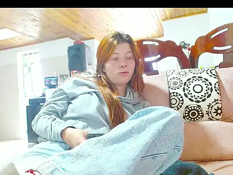 Snapshot of Emma_Rodriguez15 chatting on February 25, 2026, 6:30 pm Emma Rodriguez15 online show from February 25, 2026, 6:30 pm