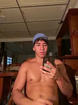 Snapshot of Alejandrososas chatting on June 20, 2026, 4:34 pm Alejandrososas online show from June 20, 2026, 4:34 pm