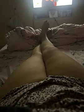 sexysou online show from April 15, 2026, 9:26 pm