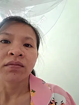 Snapshot of kieuqueen92 chatting on February 21, 2026, 5:20 am kieuqueen92 online show from February 21, 2026, 5:20 am