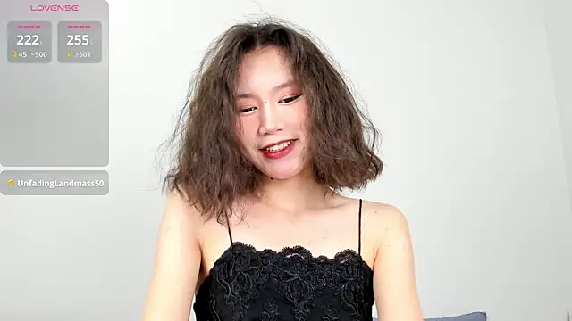 Kiraeko online show from May 20, 2026, 2:30 am