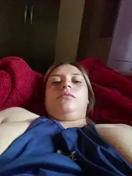 Larajeans- online show from March 3, 2026, 10:39 pm