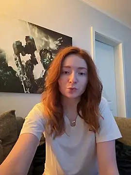 Snapshot of HoneyBunny18 chatting on February 22, 2026, 5:14 pm HoneyBunny18 online show from February 22, 2026, 5:14 pm