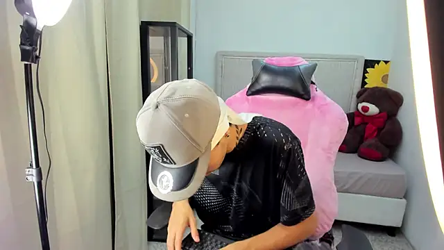 Bad bunnyy  online show from March 17, 2026, 11:41 pm