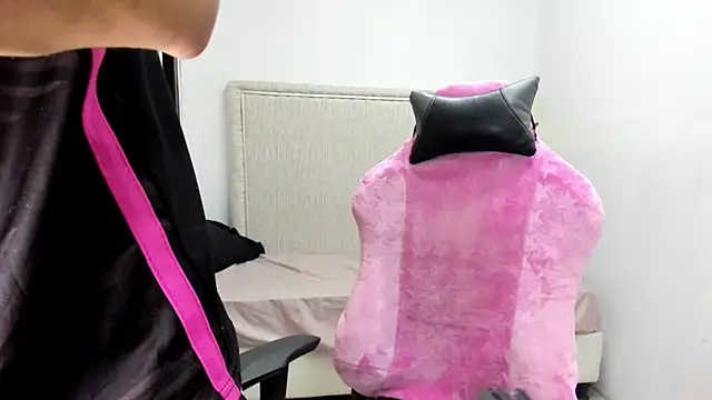 Bad bunnyy  online show from March 12, 2026, 12:09 pm