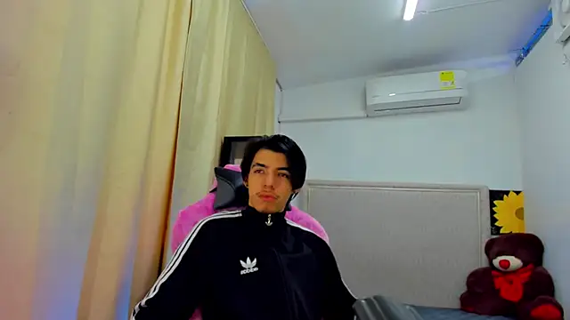 Bad bunnyy  online show from March 28, 2026, 12:06 pm