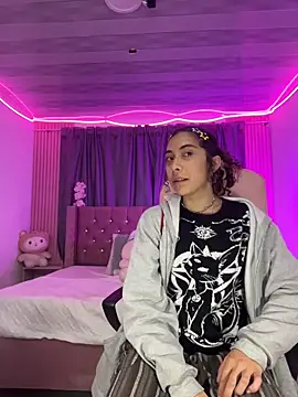 Kiara lovely online show from March 5, 2026, 3:47 am