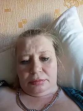 Snapshot of KiraStanton chatting on July 5, 2026, 4:30 am KiraStanton online show from July 5, 2026, 4:30 am