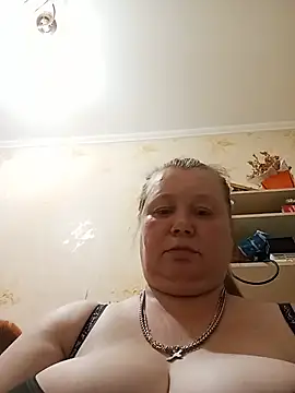 Snapshot of KiraStanton chatting on June 28, 2026, 6:47 pm KiraStanton online show from June 28, 2026, 6:47 pm
