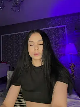 Olivia Noor online show from March 29, 2026, 2:02 am