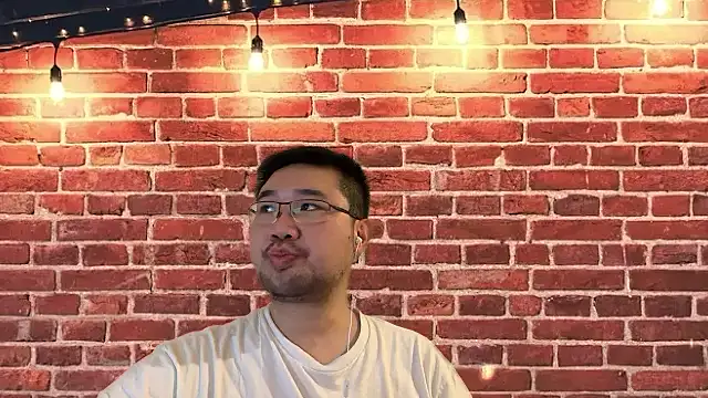 jasonryu2025 online show from February 21, 2026, 8:11 pm