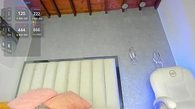 Ambarr Moon  online show from April 4, 2026, 7:31 pm