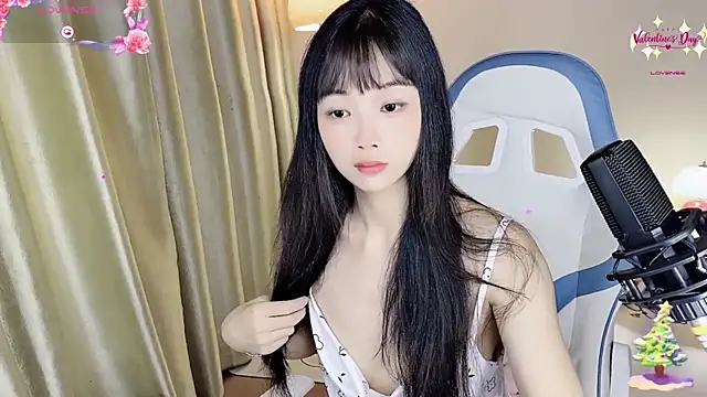 okyssa online show from May 2, 2026, 1:22 am