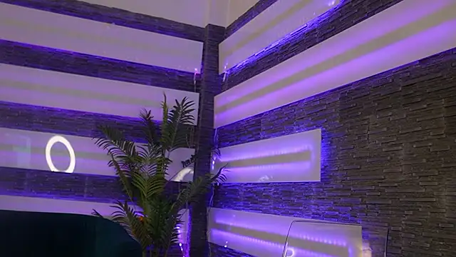 Snapshot of ItsIvyLicious_ chatting on February 24, 2026, 8:53 pm ItsIvyLicious online show from February 24, 2026, 8:53 pm