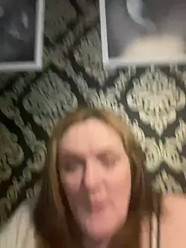 Busty-GilfQuinn online show from February 20, 2026, 6:54 pm