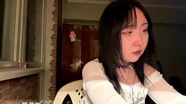 Yunananaa online show from March 1, 2026, 2:28 pm