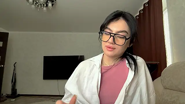 Snapshot of Soffiq chatting on February 21, 2026, 6:48 am Soffiq online show from February 21, 2026, 6:48 am