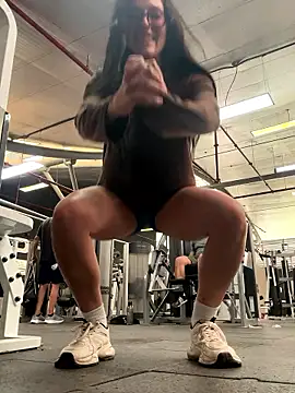 Snapshot of susi_chimm chatting on March 2, 2026, 1:18 pm susi chimm online show from March 2, 2026, 1:18 pm