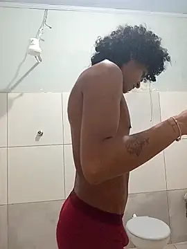 magrinh026 online show from February 28, 2026, 2:17 pm