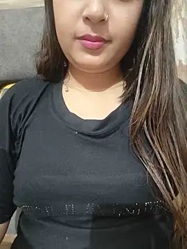 Snapshot of Shanaya-Hotty chatting on June 20, 2026, 10:48 pm Shanaya-Hotty online show from June 20, 2026, 10:48 pm