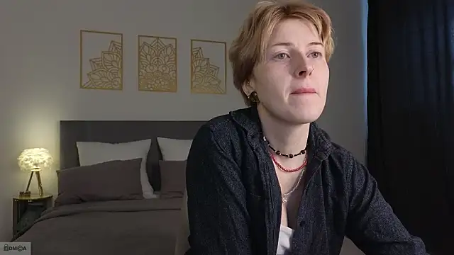  Freirene online show from March 13, 2026, 1:49 pm