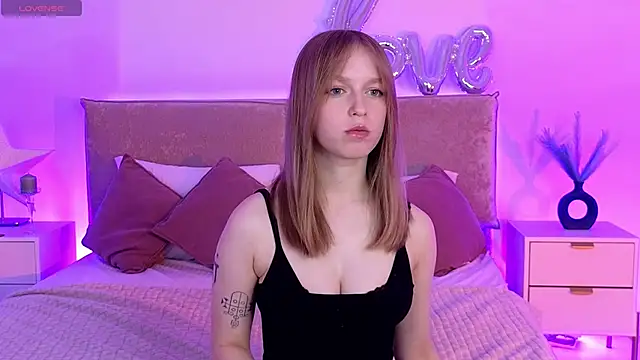 Snapshot of _Selestia_ chatting on May 6, 2026, 1:15 pm Selestia online show from May 6, 2026, 1:15 pm