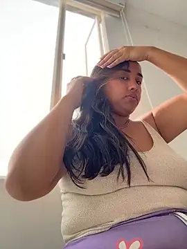 Eyssha online show from April 8, 2026, 12:39 pm