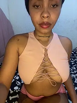 Snapshot of Itannydior chatting on February 28, 2026, 2:44 am Itannydior online show from February 28, 2026, 2:44 am