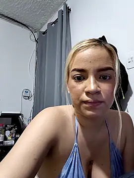 Snapshot of Lana_C chatting on May 28, 2026, 2:08 am Lana C online show from May 28, 2026, 2:08 am