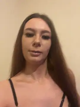 SexyLily22x online show from February 24, 2026, 1:39 am