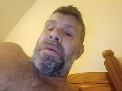 stud2512 online show from March 8, 2026, 10:57 pm