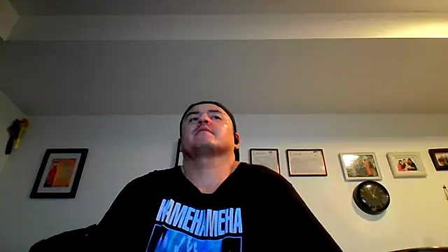 Snapshot of Bouncywarrior chatting on March 28, 2026, 4:57 am Bouncywarrior online show from March 28, 2026, 4:57 am