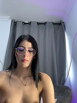 Dasha Be online show from March 10, 2026, 8:46 pm