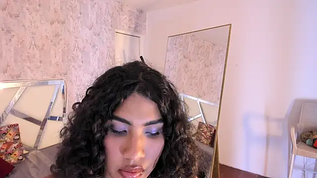 soffiene online show from March 2, 2026, 4:02 am