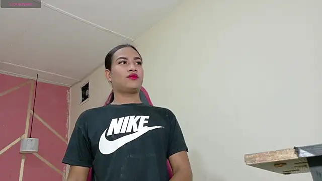 Snapshot of cristal-49 chatting on March 2, 2026, 12:45 pm cristal-49 online show from March 2, 2026, 12:45 pm