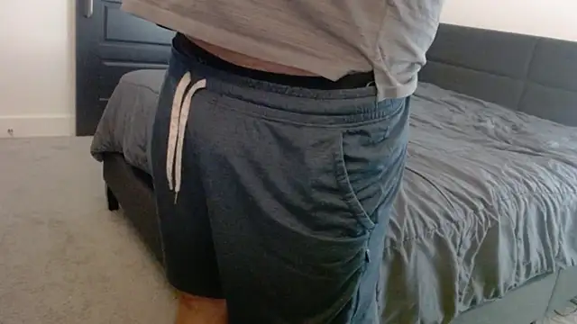 BlameItOnJunior online show from April 16, 2026, 3:07 am