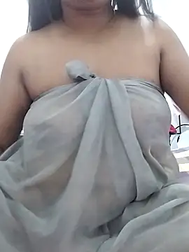 Snapshot of Shanuhotx chatting on February 22, 2026, 7:37 pm Shanuhotx online show from February 22, 2026, 7:37 pm