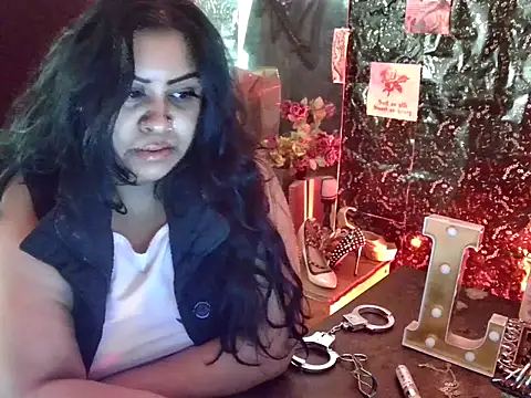MistressMileenaMiami online show from July 15, 2026, 6:09 am