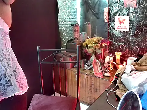 MistressMileenaMiami online show from July 21, 2026, 7:42 am