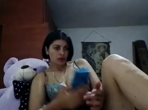 Snapshot of tefutbin3 chatting on July 13, 2026, 6:40 pm tefutbin3 online show from July 13, 2026, 6:40 pm