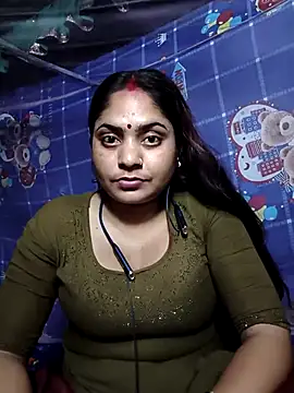 Snapshot of Aanushaka chatting on April 22, 2026, 4:25 pm Aanushaka online show from April 22, 2026, 4:25 pm