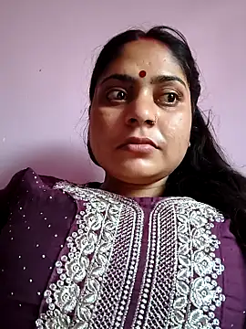 Snapshot of Aanushaka chatting on May 7, 2026, 12:37 am Aanushaka online show from May 7, 2026, 12:37 am
