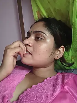 Snapshot of Aanushaka chatting on May 18, 2026, 11:48 am Aanushaka online show from May 18, 2026, 11:48 am