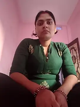 Snapshot of Aanushaka chatting on May 9, 2026, 12:25 am Aanushaka online show from May 9, 2026, 12:25 am