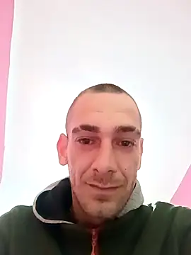 Lioste online show from February 21, 2026, 3:03 pm