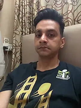 online4u08 online show from April 12, 2026, 9:40 pm