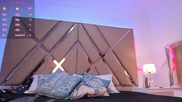 Snapshot of Tashi7 chatting on February 26, 2026, 1:11 pm Tashi7 online show from February 26, 2026, 1:11 pm